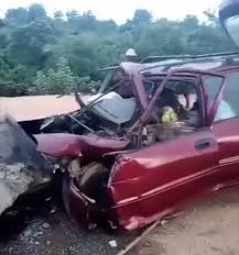 Two JAMBites Killed in Oyo-Ogbomosho Road Accident, Others Injured